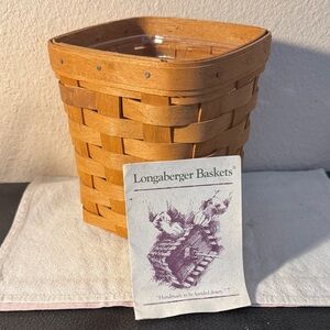 Longaberger Tan Woven small Spoon Basket